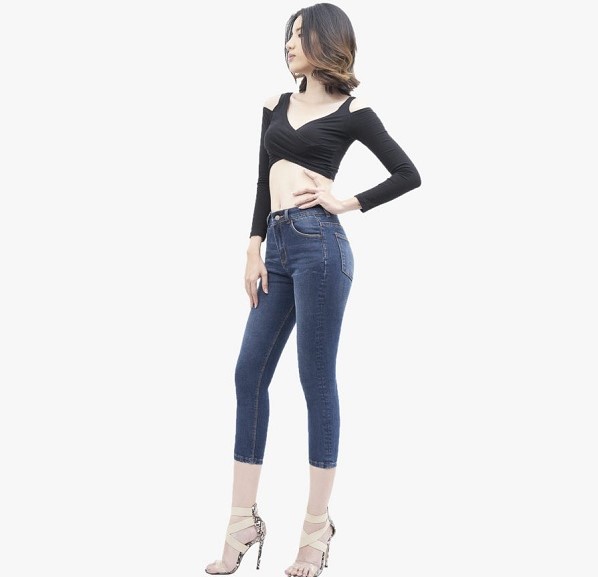 Đây là một trong những kiểu quần jeans đã lỗi mốt và khiến cho các nàng trông kém sang chảnh